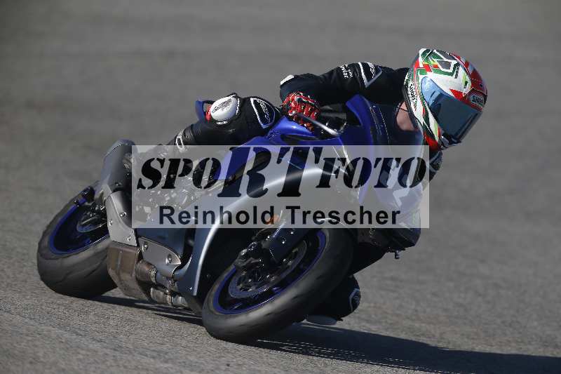 /Archiv-2024/01 26.-28.01.2024 Moto Center Thun Jerez/Gruppe gruen-green/32